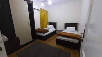 3 bedrooms, free WiFi, bed sheets