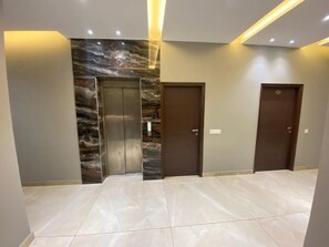 Interior - Hotel The Retro Regency (Ludhiana)