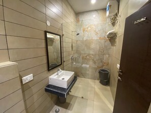 Bathroom - Hotel The Retro Regency (Ludhiana)