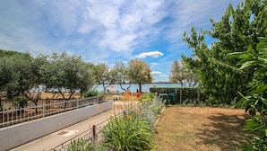 Unclassified image, 4 of 42, button - Milena (Novigrad)