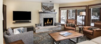Riverfront Townhome | Private Fly Fishing on Eagle River | Great Ski Access