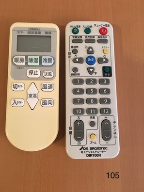 1 bedroom, desk, free WiFi, bed sheets