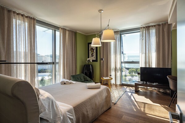 1 sovrum och sängkläder