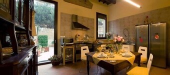 Ada Bed and Breakfast