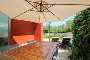Apartment (B) | Terrace/patio