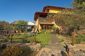 Exterior - Horse House, Etna volcano, relax and quiet (Ragalna)