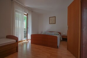 Apartment, 1 Bedroom (1) | 1 bedroom, desk, free WiFi, bed sheets - Sara (Novigrad)