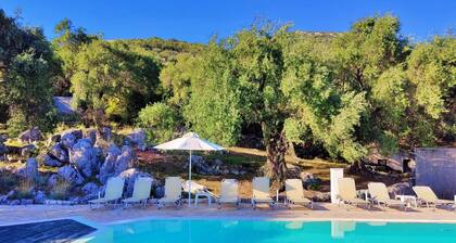 Nissaki Suite Poseidon Sea view 4 people community pool