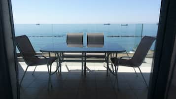 Luxury Apartment, 2 Bedrooms, Sea View (Horizon) | Balcony