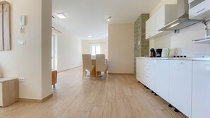 Apartment, Sea View (2) | Private kitchen