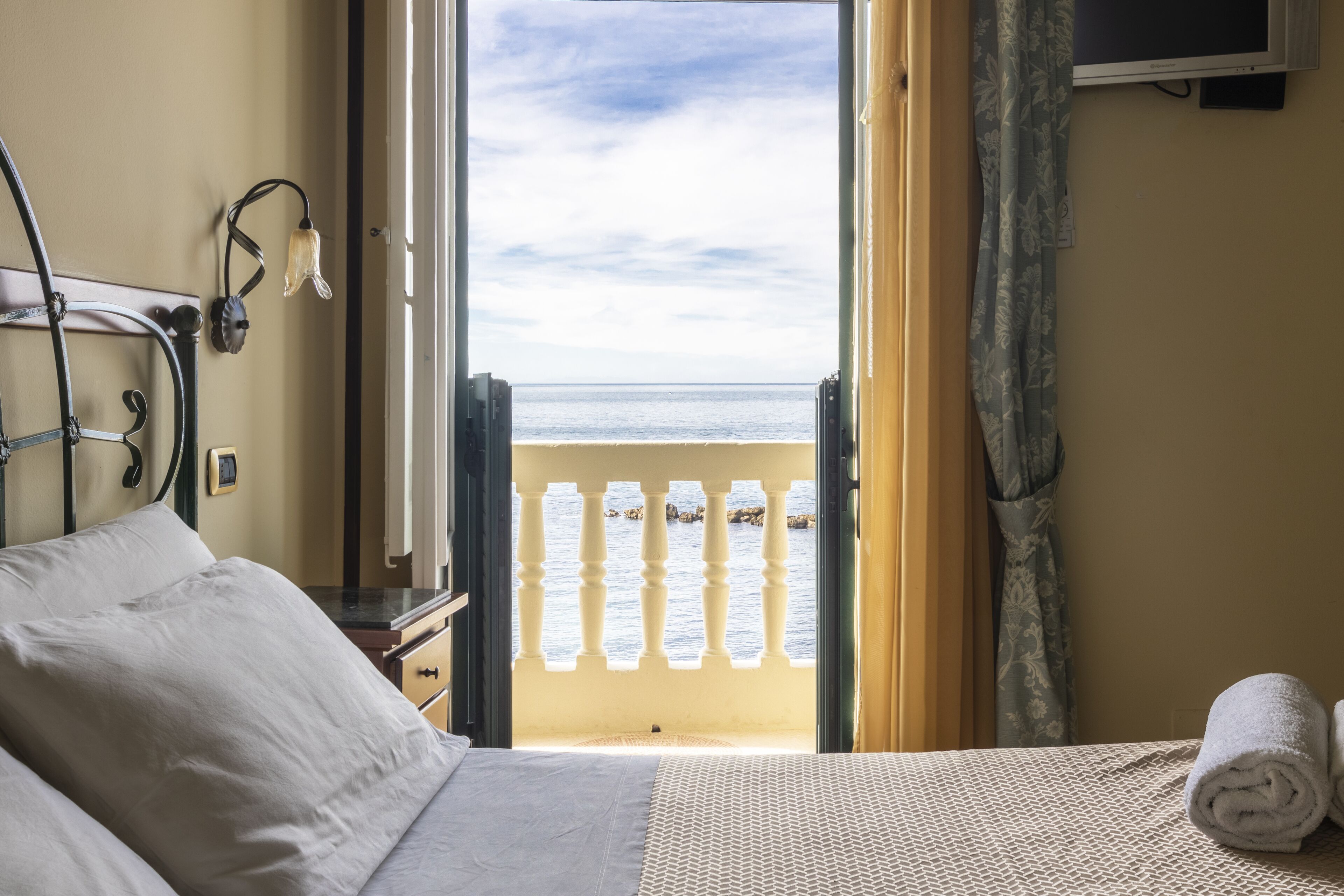 Habitación doble superior, vista al mar | Wifi gratis 