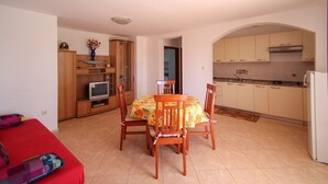 Apartamento (Viola A2+1) | Cozinha privada