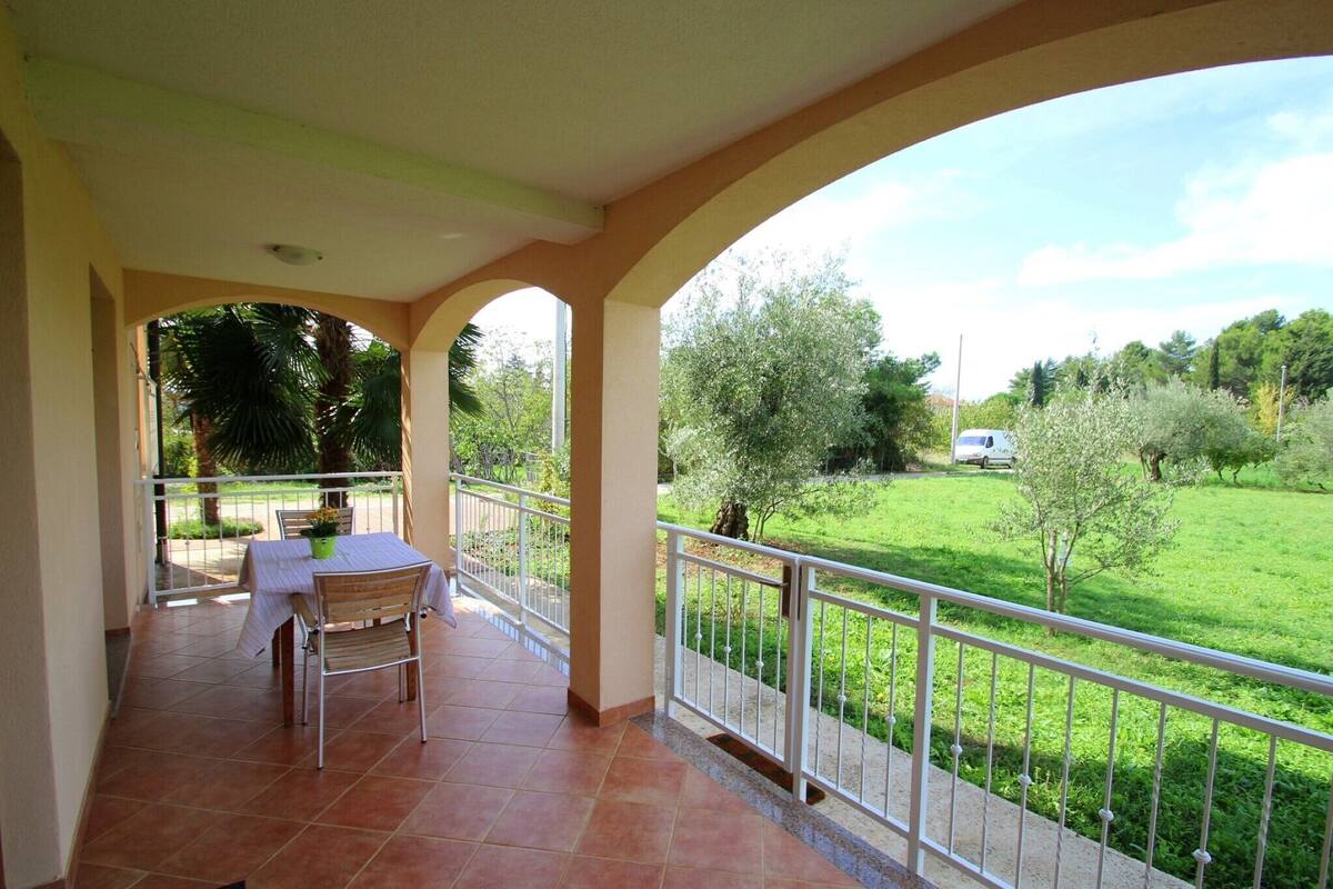 Apartment (Viola A4+1 nr.2 dole) | Terrace/patio