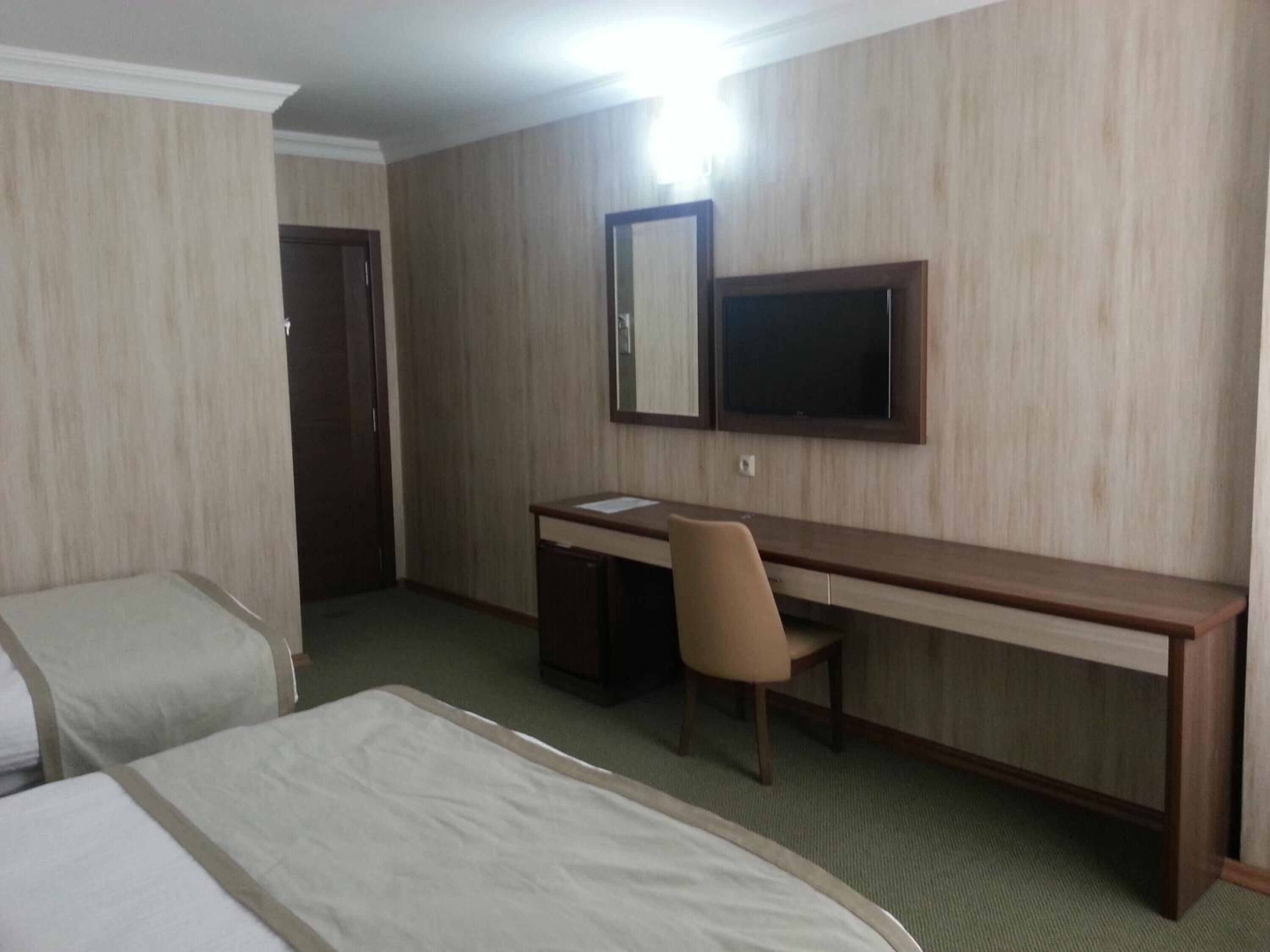 minibar, desk, free wifi, bed sheets