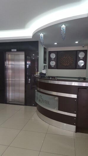 Reception - Hosta Otel (Adana)