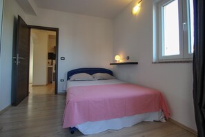 Apartment (Vili A2+2) | 1 bedroom, free WiFi, bed sheets - Vili (Novigrad)