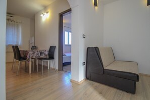 Apartment (Vili A2+2) | Living area | TV