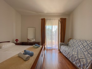 Apartment (Vita A2+2) | 1 bedroom, free WiFi, bed sheets