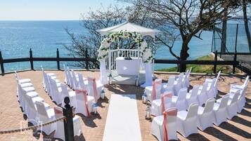 Espace banquet en plein air