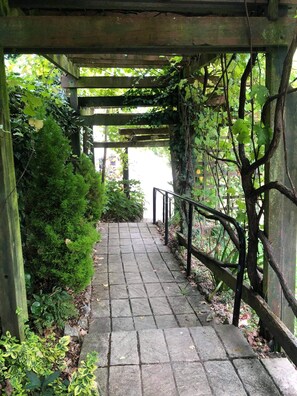 Property grounds - ***Graciously large one bed by the Sea*** (Torquay)