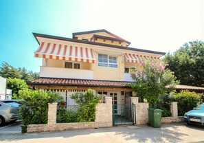 Exterior - Viviana (Novigrad)