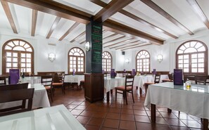 Restaurant - Hotel Platería by Bossh Hotels (Ecija)