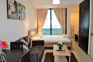Living area - Ascapes Goldcrest Views 2 Tower (Dubai)