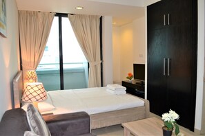 Free WiFi - Ascapes Goldcrest Views 2 Tower (Dubai)