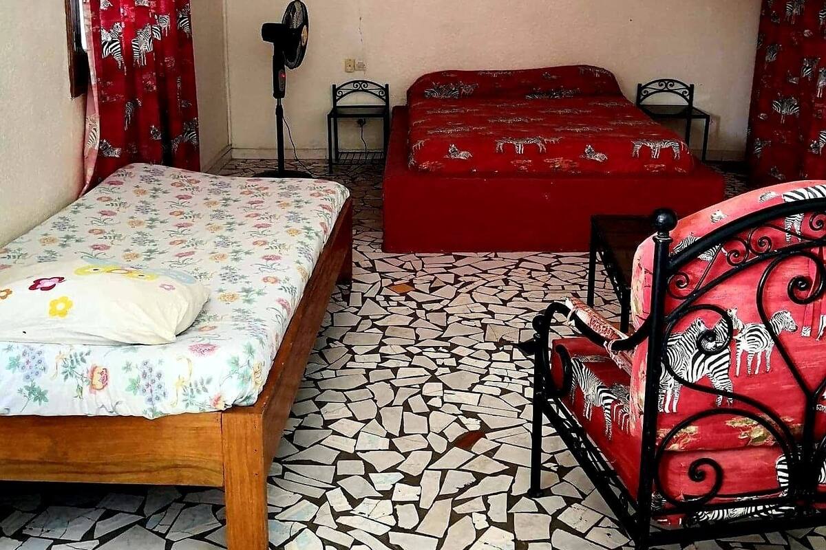 Quarto triplo | Wi-Fi de cortesia, roupa de cama