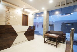 Reception - Hotel SRV Palace (New Delhi)