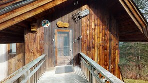 Porch - Bent Tree (Stockbridge)