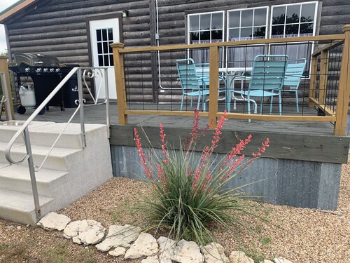 Opossum Branch Cabin  Secluded Rustic Cabin with Exceptional Views! 