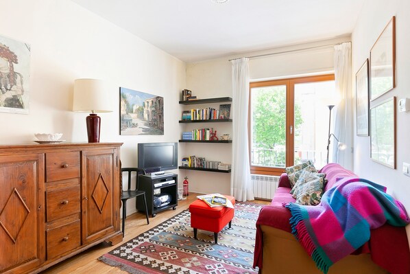 Apartment, 2 Bedrooms | Living area | Flat-screen TV