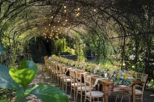 Boeira Garden Hotel Porto Gaia, Curio Collection by Hilton