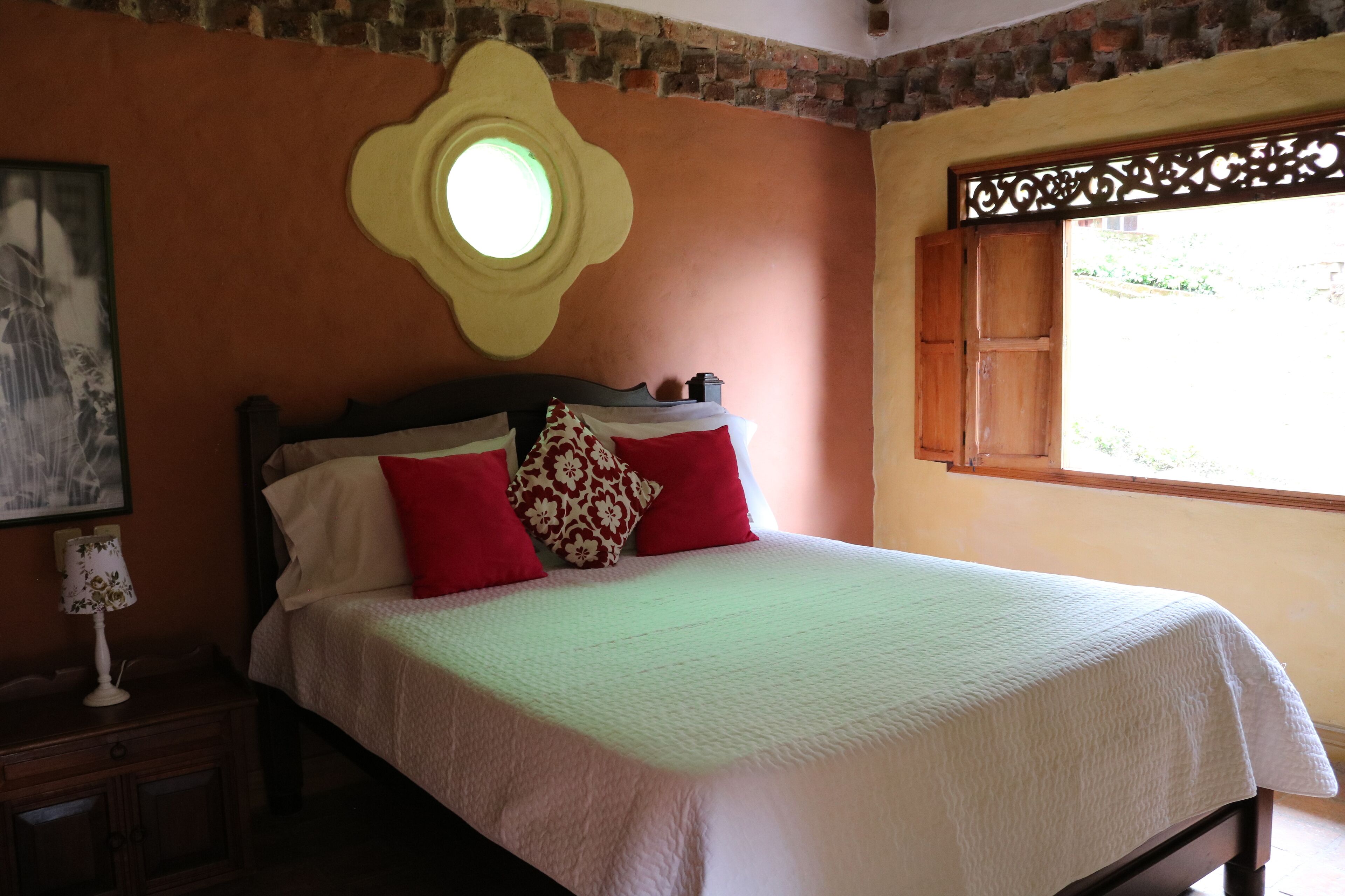 4 habitaciones, wifi y ropa de cama 