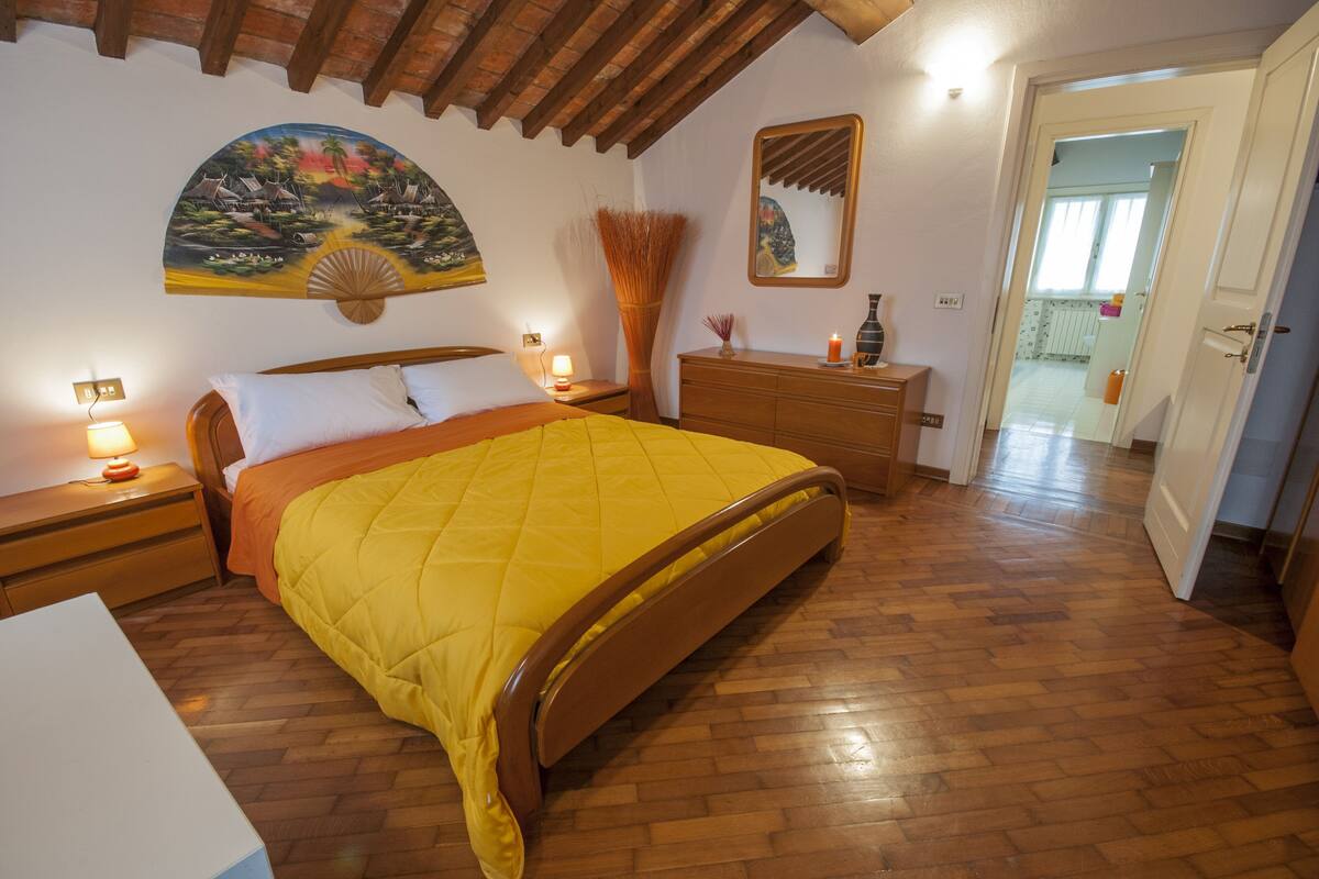 Suite, 2 Bedrooms, Garden View | Minibar, soundproofing, cribs (free), WiFi (free)