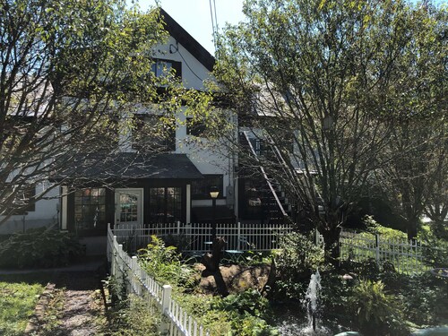 Journey's End Manor