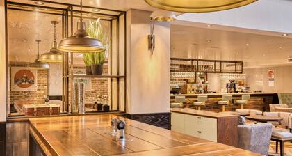 Hub By Premier Inn London - Soho