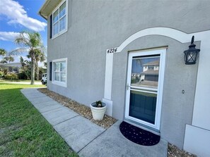 Entry - Beach Bird House- Walk to the Beach! 4224 Oriole (Wilbur by the Sea)