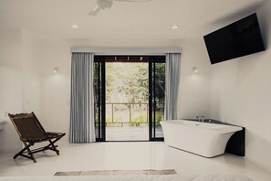 Deluxe Room | Free WiFi, bed sheets - Royal Palm Bacalar Cabañas & Lagoon Club (Bacalar)