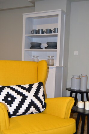 Lobby sitting area - The Hostel (Monachil)
