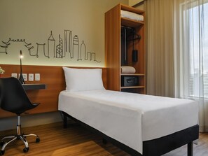 Standard Room, 1 Single Bed, Accessible | Minibar, in-room safe, desk, laptop workspace - Ibis Styles SP Centro (São Paulo)