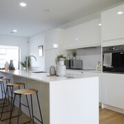 Stylish modern home in Manchester city centre with parking