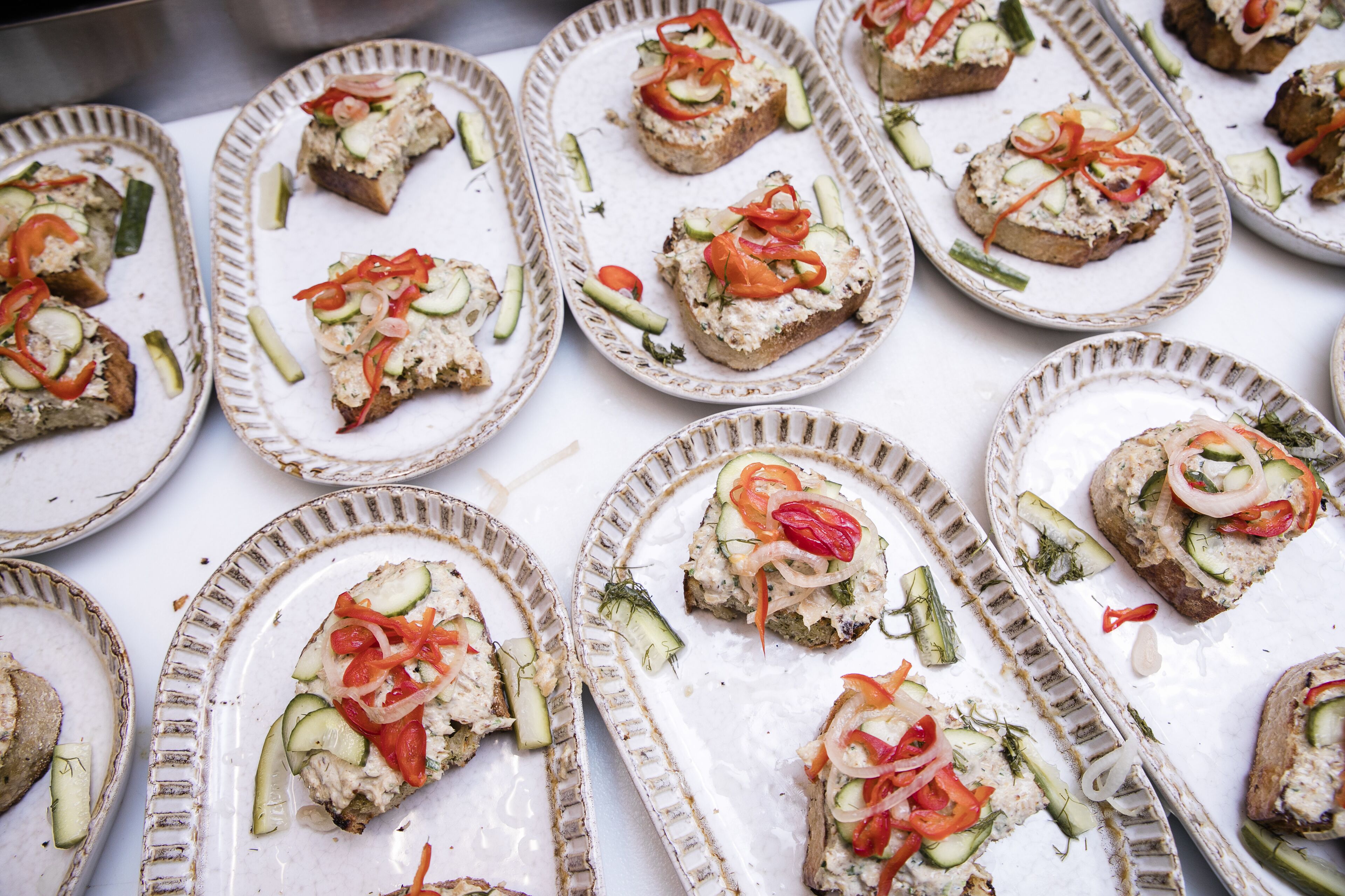 Ze serveren er lunch, diner en brunch 