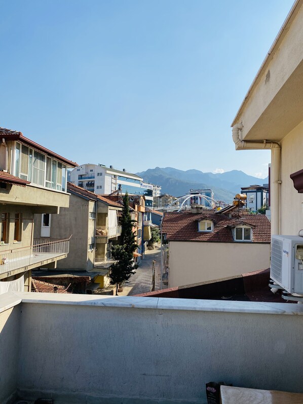 Appartement Confort, 1 grand lit et 1 canapé-lit | Terrasse/Patio