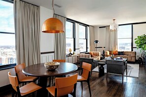 Minibar, safe på rommet, individuelt dekorert og individuelt innredet