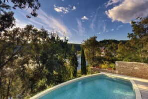 A heated pool - Fantastic Finca directly at Adriatic Sea with private pool (Krnica)