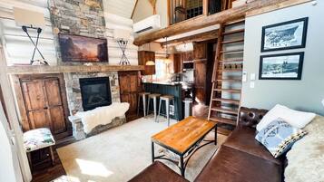 TV, fireplace, offices