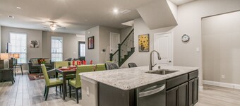 Beautiful furnished 3 bedroom Allen Home