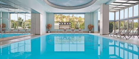 Couples treatment rooms, sauna, hot tub, steam room, Turkish bath